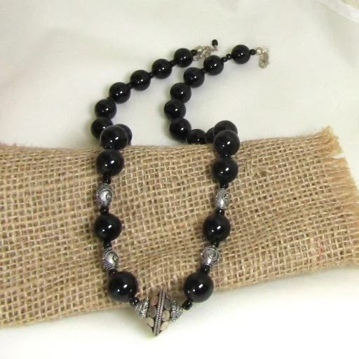 handmade gemstone necklace-Black Onyx Beaded Necklace with Silver Accent Handmade