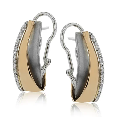 Heart-shaped earrings -Earrings in 18k Gold with Diamonds