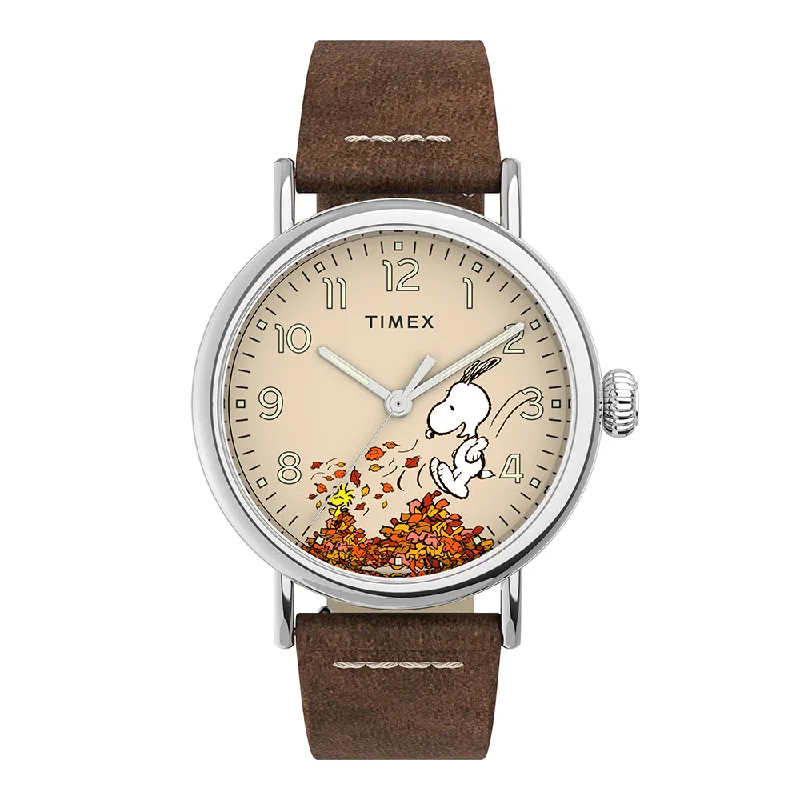 best watches for men with extra durability features-Timex Standard x Peanuts Featuring Snoopy Autumn 3-Hand 40mm Leather Band